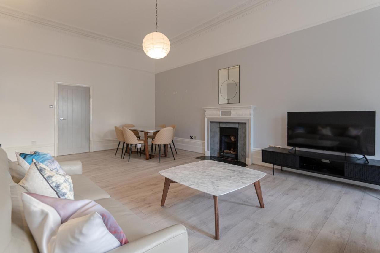 Kensington 2 Bed 2 Bath Apartment For 5 Guests London Bagian luar foto