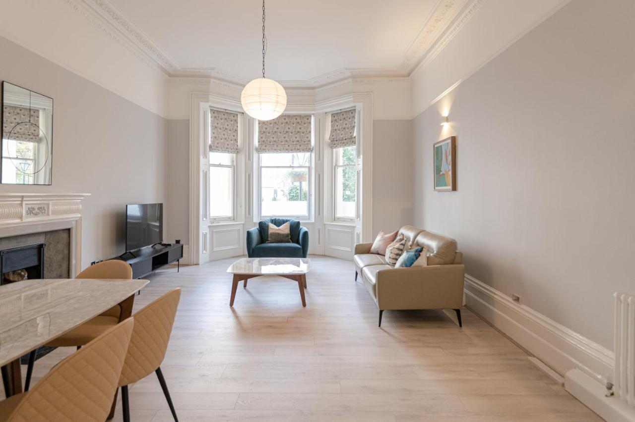 Kensington 2 Bed 2 Bath Apartment For 5 Guests London Bagian luar foto