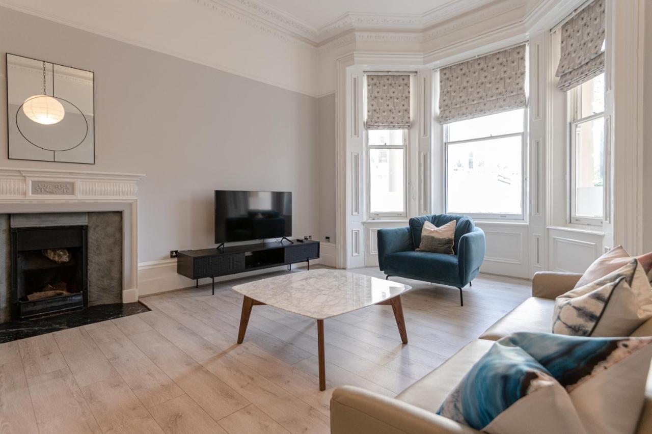 Kensington 2 Bed 2 Bath Apartment For 5 Guests London Bagian luar foto